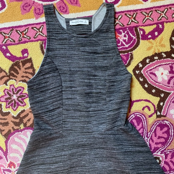 Structured Grey Abercrombie & Fitch Skater Dress - Picture 4 of 6